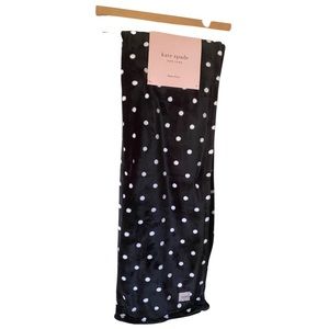 🆕 Kate Spade blanket throw. Black white polka dot